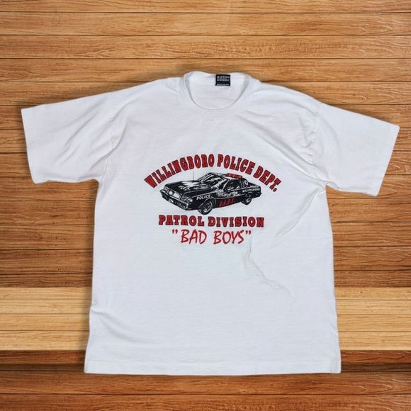 VINTAGE SCREEN STARS DARE BAD BOYS BUICK SHIRT - Picture 1 of 3